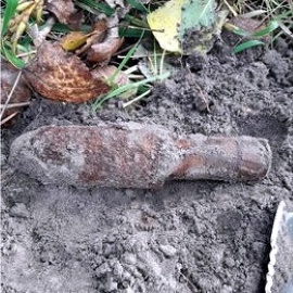 Niet ontplofte Duitse Gewehrpanzergranate